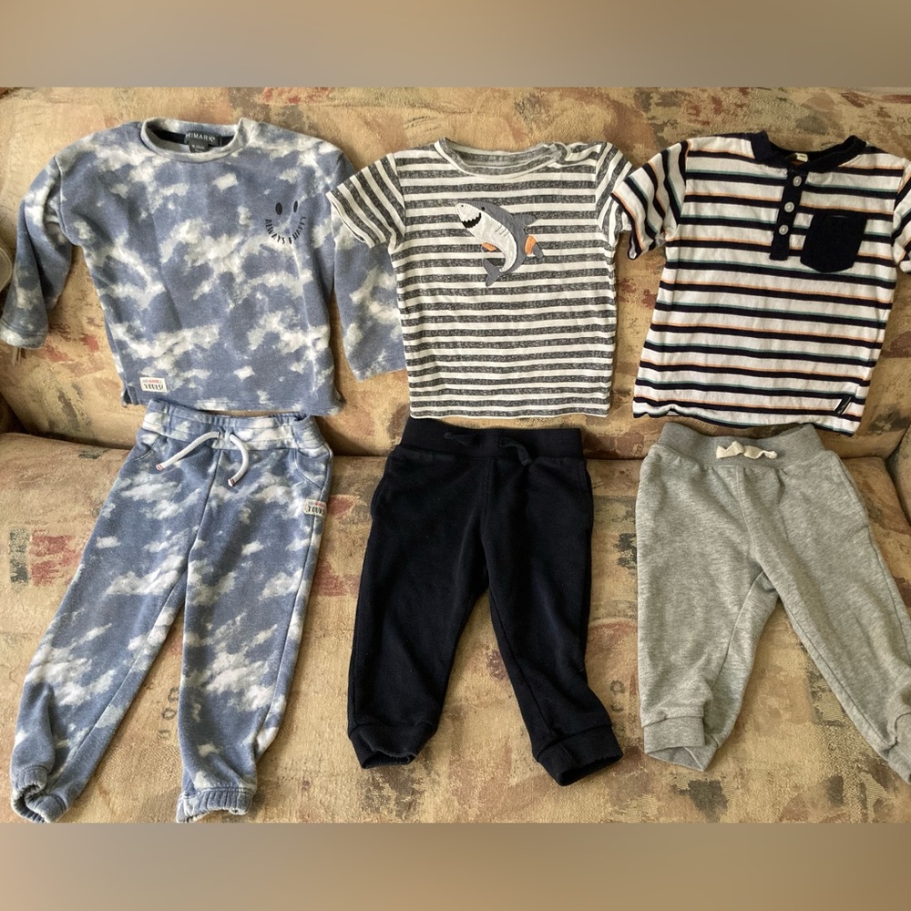 3 outfits 18-24 months
